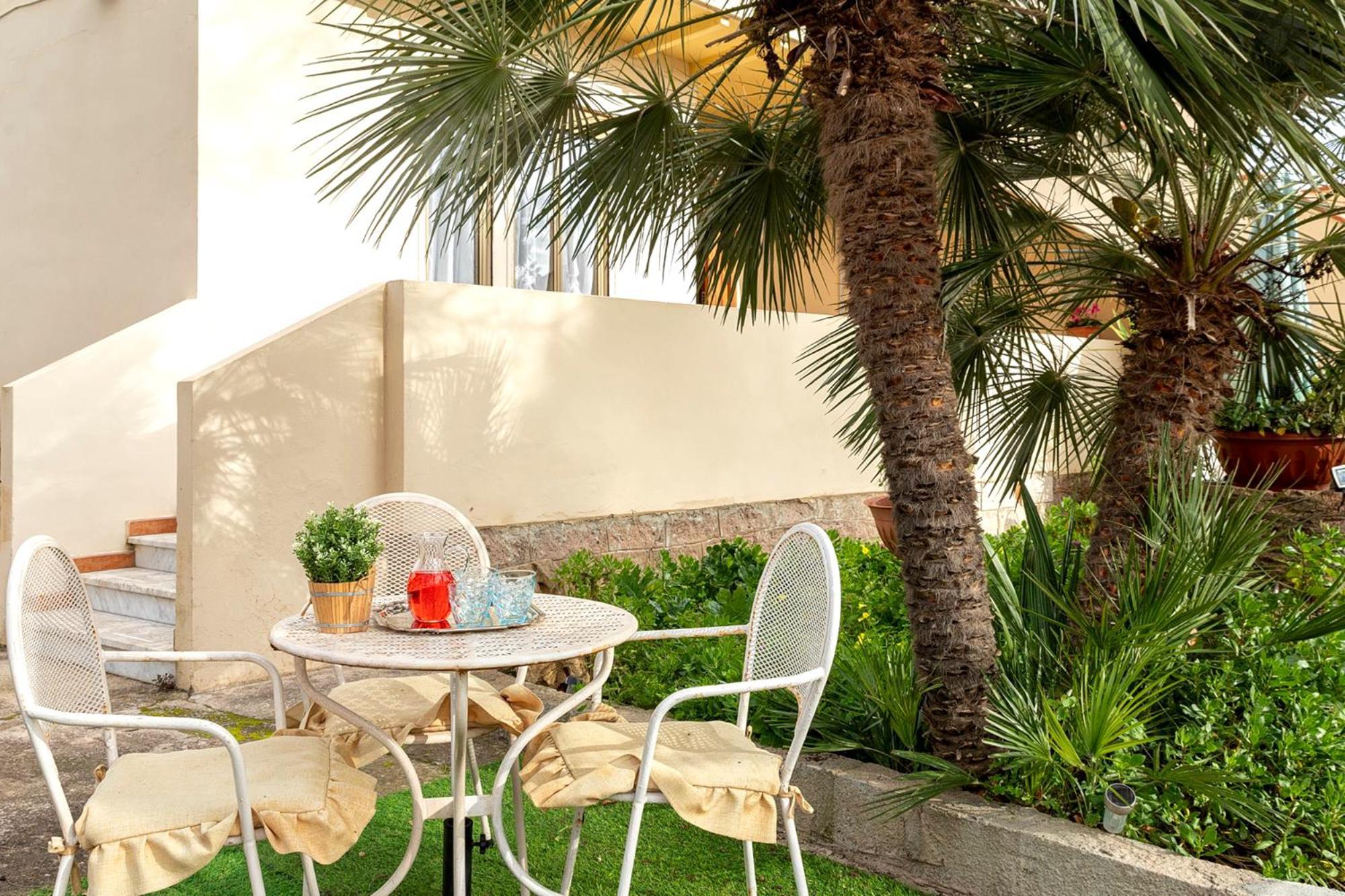 Villa Le Dune A Few Steps From The Sandy Beach Of Maria Pia Alghero Bagian luar foto